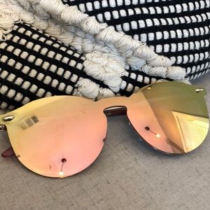 Pink trendy reflective sunglasses